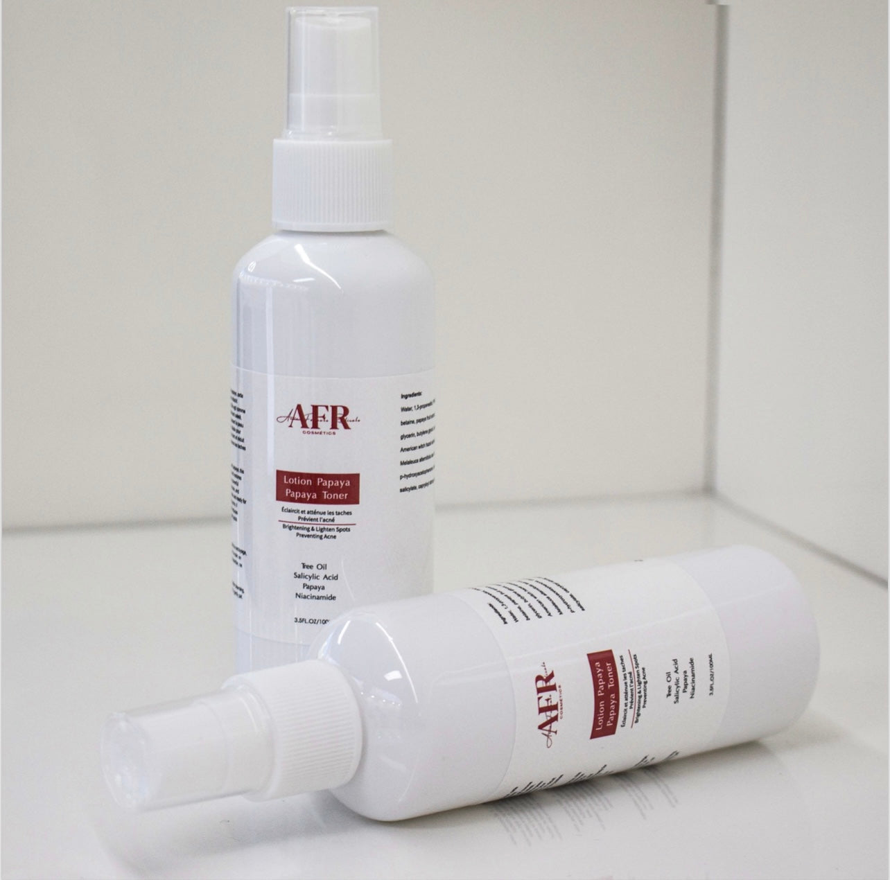 Lotion Tonique Illuminatrice
Papaye + Vitamine C